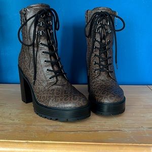 GBG heeled boots